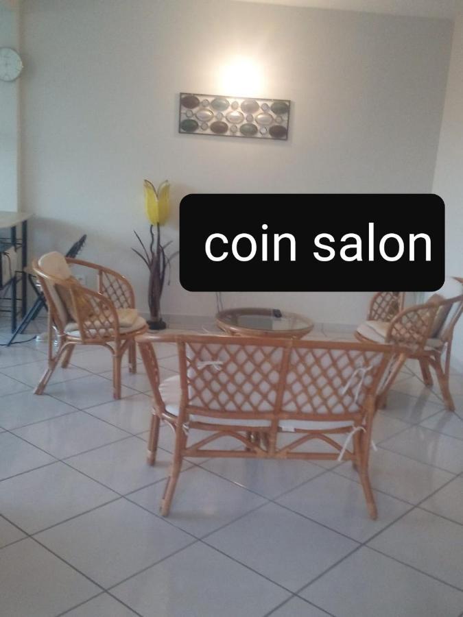 A La Montagne Apartment Le Morne-Vert Luaran gambar